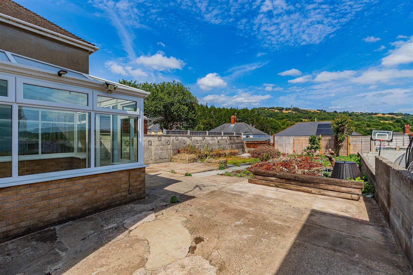 Bryn Y Fran Avenue, Trethomas, Caerphilly — photograph 9